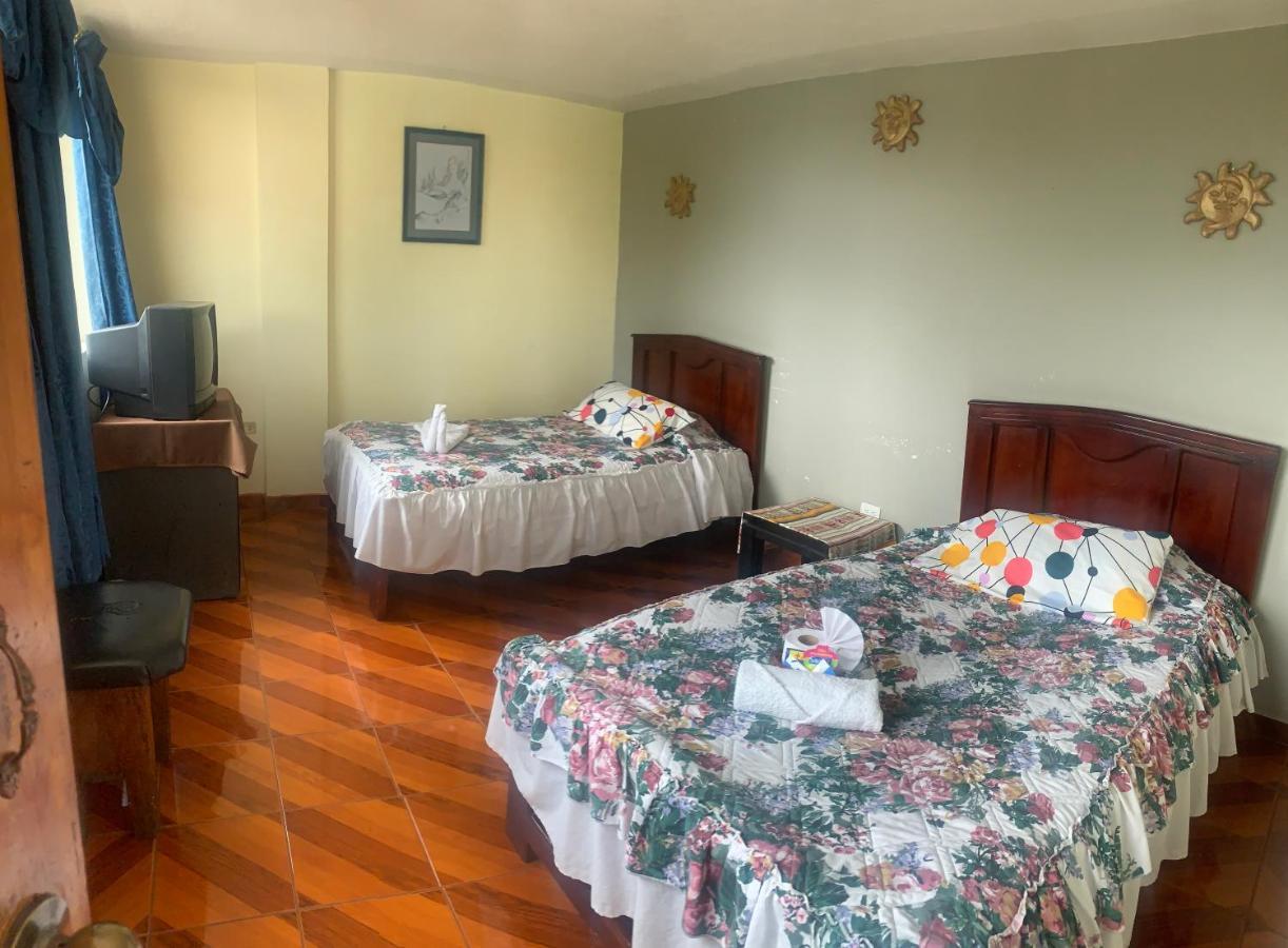 Hostal Jora Continental Cotacachi Zewnętrze zdjęcie