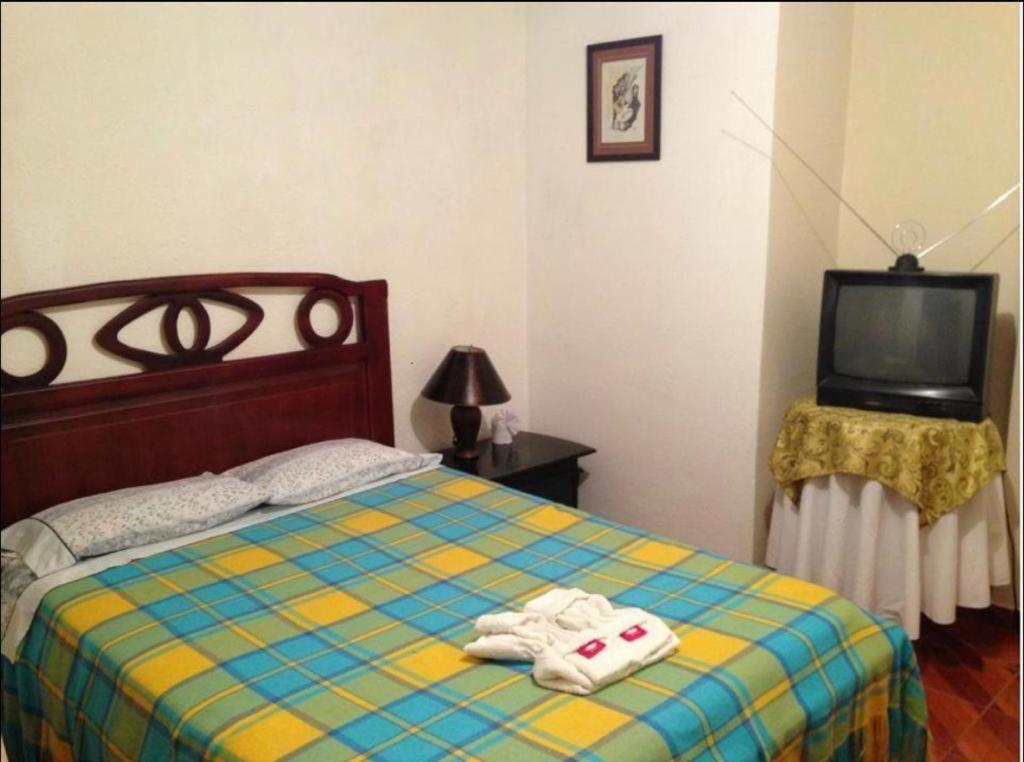 Hostal Jora Continental Cotacachi Zewnętrze zdjęcie