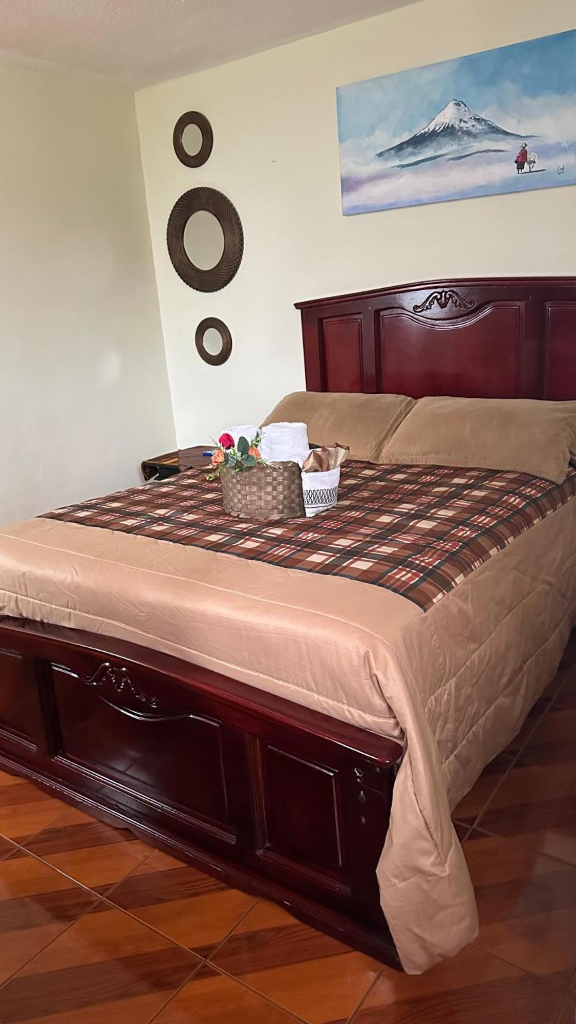 Hostal Jora Continental Cotacachi Zewnętrze zdjęcie