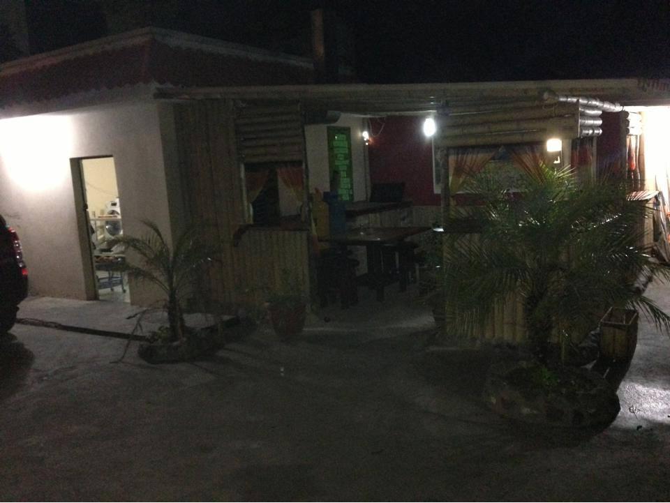 Hostal Jora Continental Cotacachi Zewnętrze zdjęcie