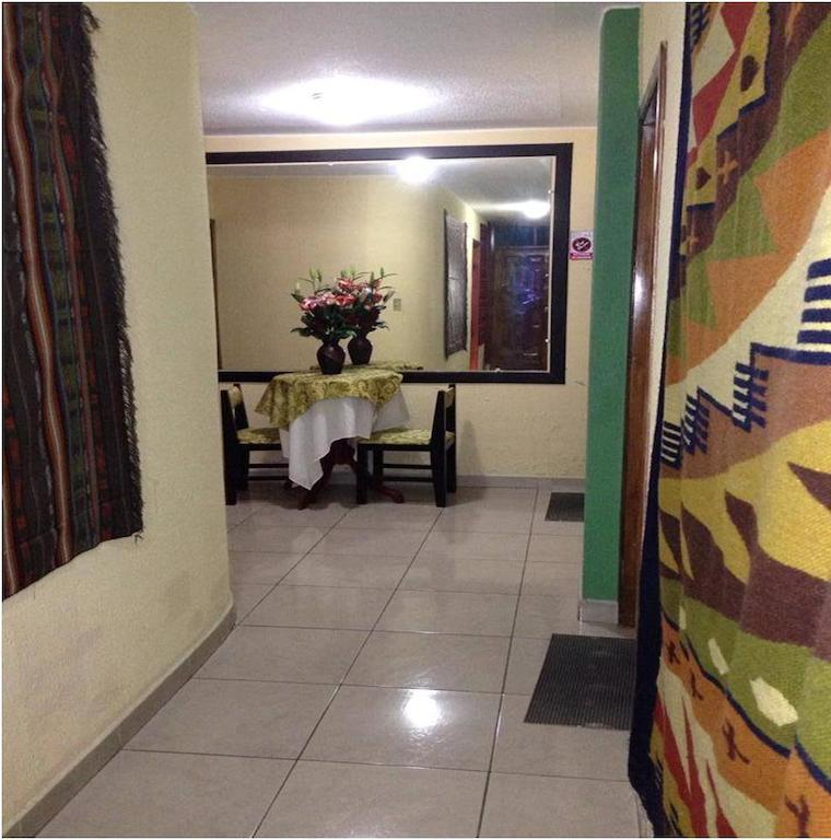 Hostal Jora Continental Cotacachi Zewnętrze zdjęcie