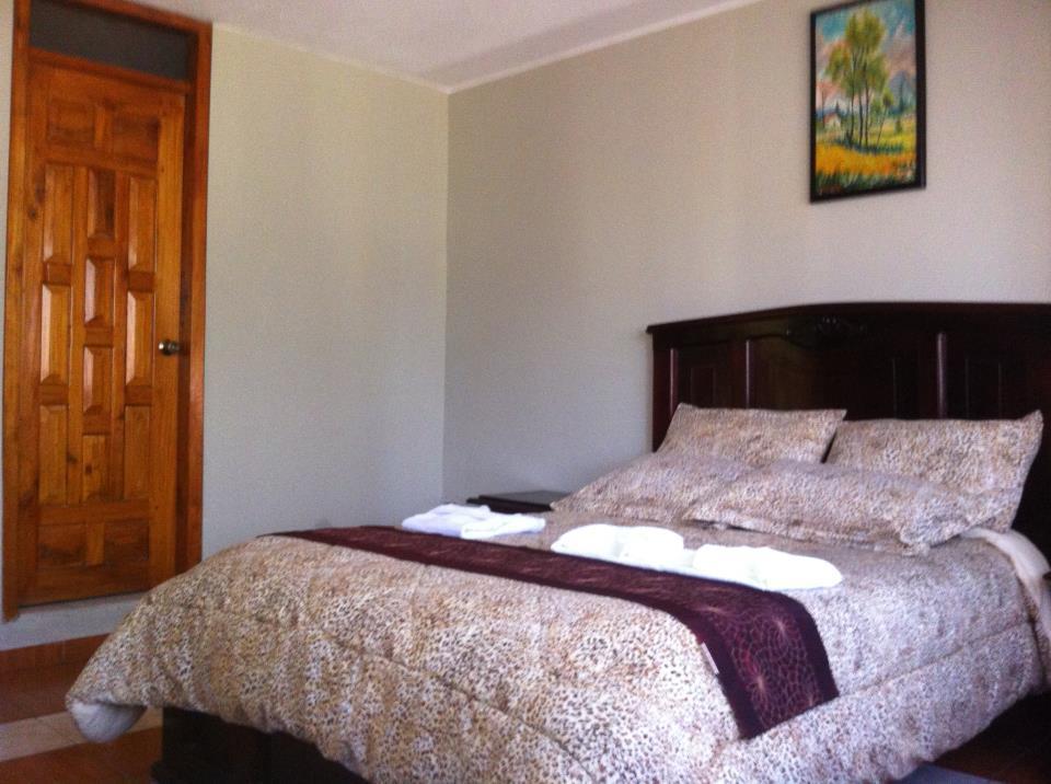 Hostal Jora Continental Cotacachi Zewnętrze zdjęcie